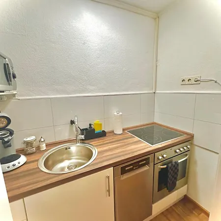 Moderne Mit Parkplatz & Smart-tv