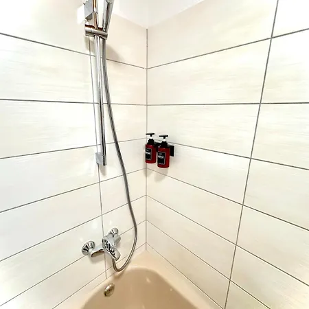 Moderne Mit Parkplatz & Smart-tv شقة دوسبرغ